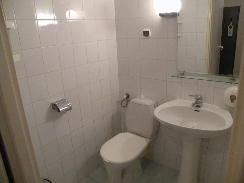 Arbiter Hotel Elblag Oda fotoğraf