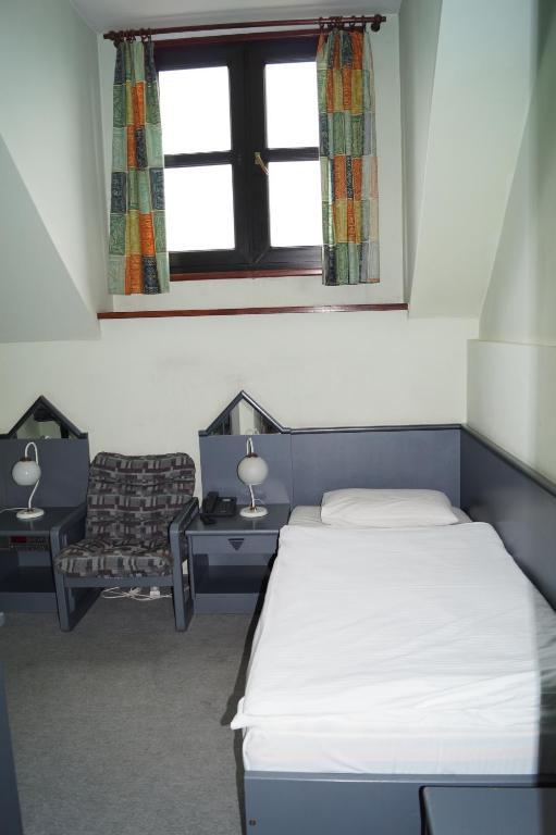 Arbiter Hotel Elblag Oda fotoğraf