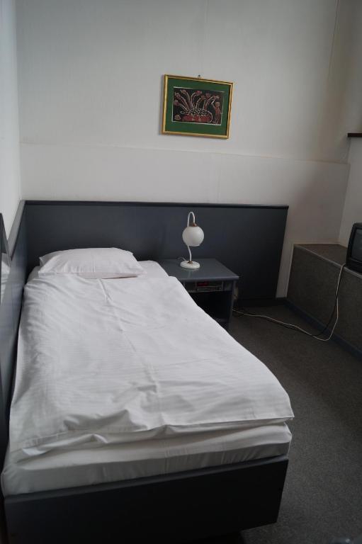 Arbiter Hotel Elblag Oda fotoğraf